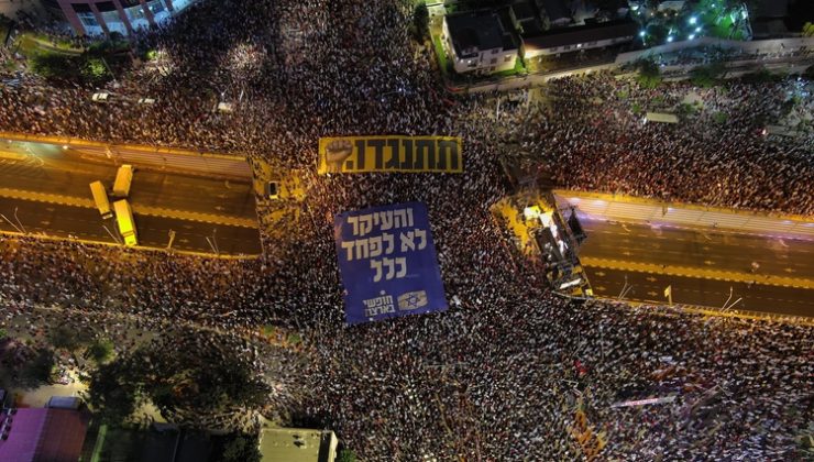 İsrail’de protestocular Netanyahu’nun konvoyunu engellemeye çalıştı