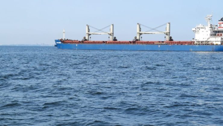 Ukrayna’nın Karadeniz limanından iki gemi daha geçici koridor yoluyla ayrıldı