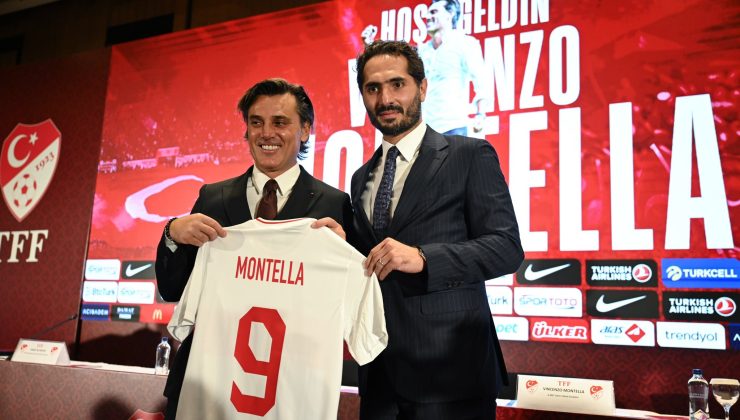 Vincenzo Montella, A Milli Takıma imzayı attı