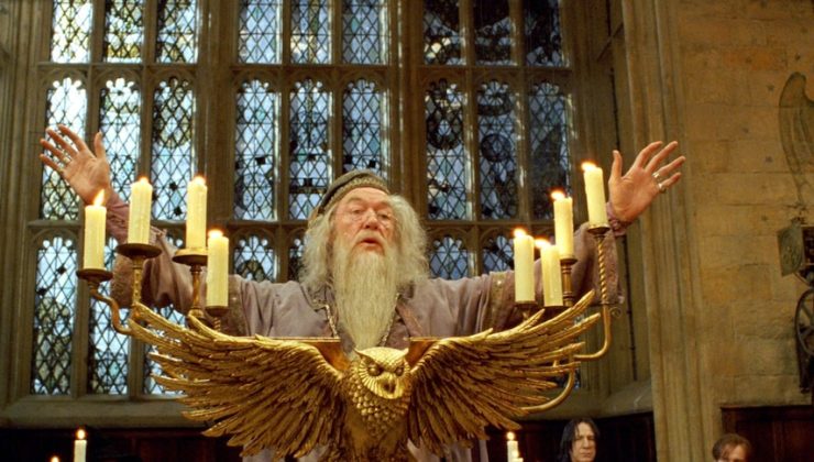 Harry Potter serisinin yıldız oyuncusu Michael Gambon vefat etti