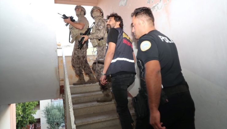 Mersin’de depremzedelerin “kiralık ev” vaadiyle dolandırıldığı iddiasına 4 tutuklama
