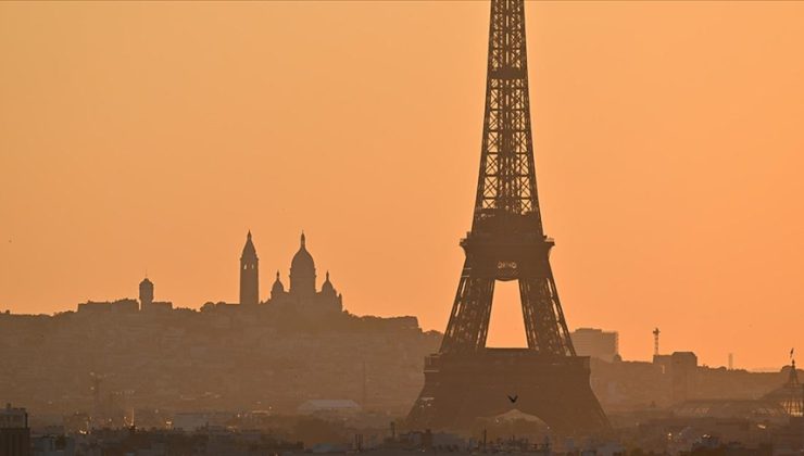 Paris araç trafiğine kapatıldı: Parisliler nefes alsın