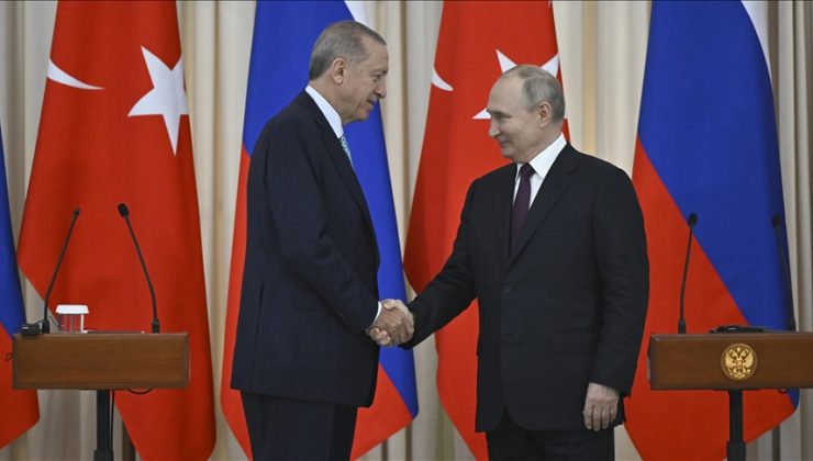 Putin, Cumhurbaşkanı Erdoğan’ı anlatan belgeseli kendisine takdim etti