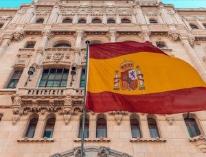 İspanya’da hükümet kurulması için Katalanlardan bağımsızlık referandumu şartı