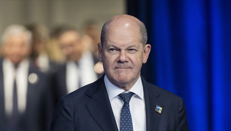 Olaf Scholz’dan Rusya’ya taş