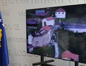 KFOR, Kosova’nın kuzeyindeki gerginliğe yanıt vermeye hazır olduğunu duyurdu
