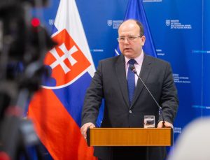Slovakya Dışişleri Bakanı: Ukrayna önce savaşı kazanmalı