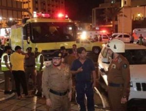 Suudi Arabistan’da otel yangını