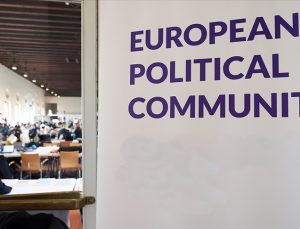 Avrupa Siyasi Topluluğu, Avrupa’nın geleceği gündemiyle yarın Granada’da toplanıyor