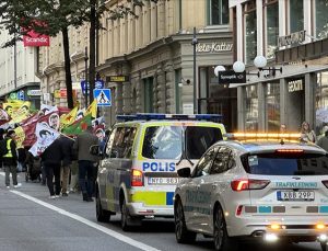 İsveç sokakları, terör örgütü PKK/YPG’nin yeni provokasyonuna sahne oldu