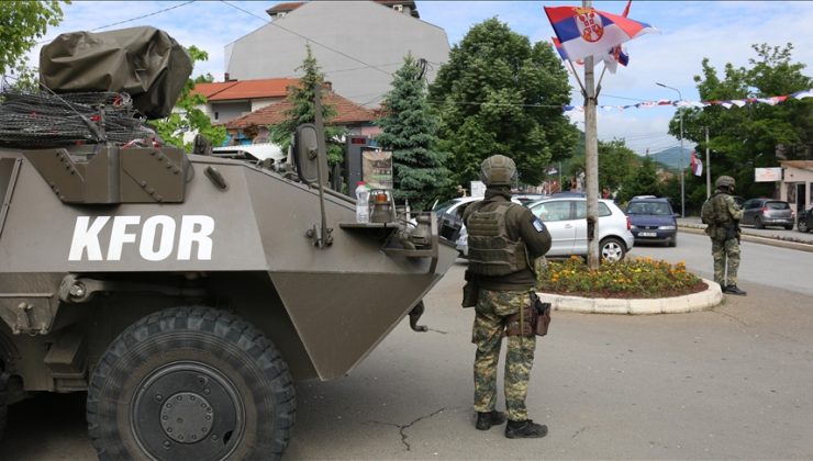 NATO’nun görevlendirdiği 200 İngiliz asker Kosova’ya ulaştı