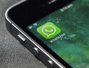 İngiltere’de WhatsApp grubundan çıkarılan çalışana rekor tazminat