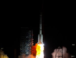Çin, “ChinaSat-6E” iletişim uydusunu fırlattı
