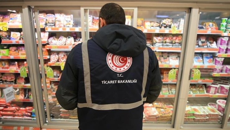 Fahiş fiyat ve stokçuluk yapan firmalara 710 milyon lira para cezası