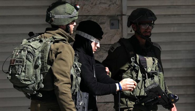 İsrail güçleri Batı Şeria ve Doğu Kudüs’te 20 Filistinliyi gözaltına aldı