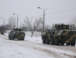 Ukrayna ordusu, Rus mevzilerine yoğun topçu atışlarına devam ediyor