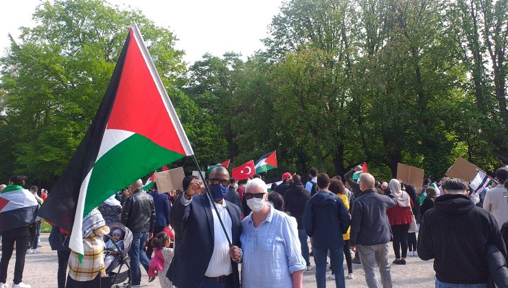 Almanya’nın Aachen kentinde Filistin halkıyla dayanışma mitingi düzenlendi