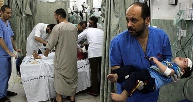Gazzeli doktorlar anestezi olmadan ameliyat ve amputasyon yapıyor