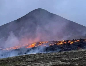 İzlanda’daki yanardağ gazoz kutusu gibi patlayabilir