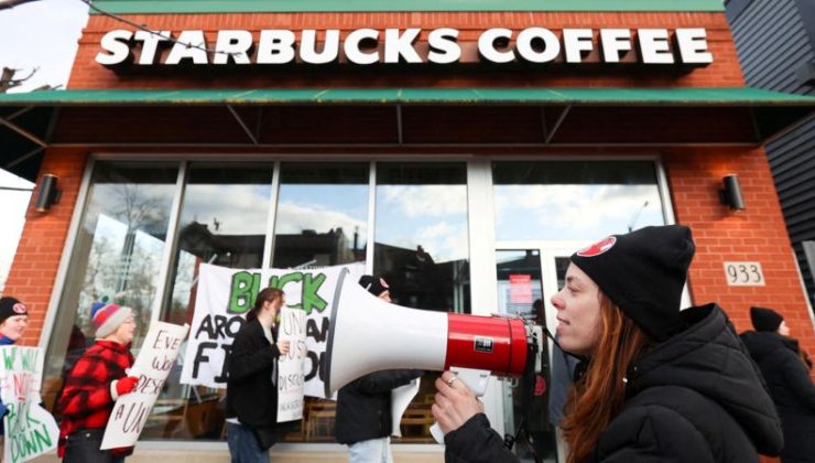 ABD’de yüzlerce Starbucks çalışanı grevde