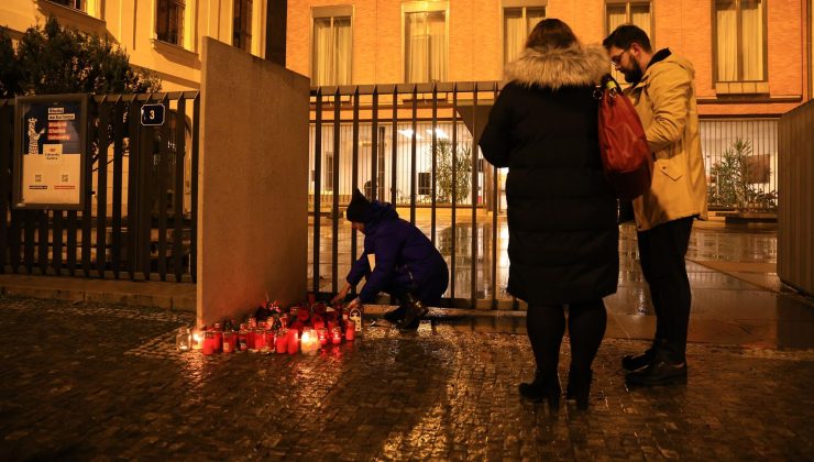 Çekya’da silahlı saldırı sonrası 1 günlük ulusal yas ilan edildi