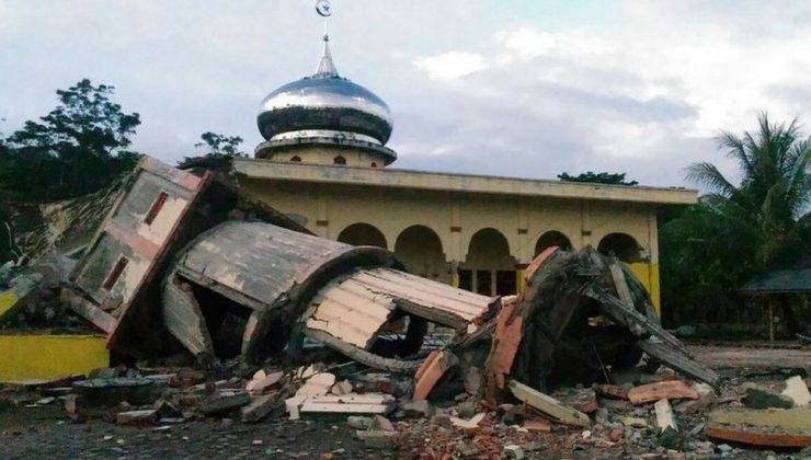 Endonezya’nın Açe eyaletinde 5,9 büyüklüğünde deprem