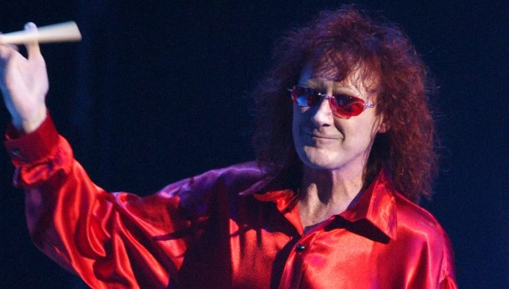 AC/DC’nin bateristi Colin Burgess hayatını kaybetti