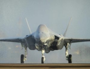 Hollanda, İsrail’e F-35 parçası satışının durdurulması taleplerini reddetti