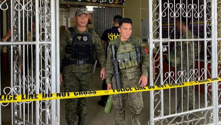 Filipinler’de ayin sırasında patlama oldu: 4 ölü, 50 yaralı