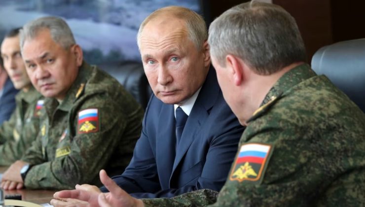 Putin: Rusya’nın geleceği, özel harekatta görev yapan askerlerin faaliyetlerine bağlı