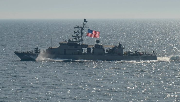 ABD ticari gemilere saldırılardan İran’ı sorumlu tuttu