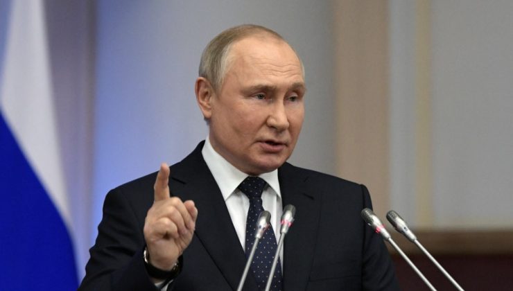 Vladimir Putin: Ukrayna sivillere saldırarak seçimi etkilemeye çalışıyor