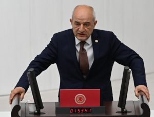 CHP Milletvekili Ali Fazıl Kasap Saadet Partisi’ne geçti