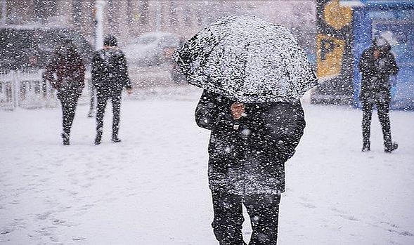 AKOM’dan kar alarmı! Sıcaklık 10 derece düşecek