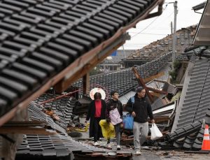 Japonya depremzedelere 100 milyar yen tahsis edecek