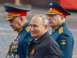 Dünya Putin’in öldüğünü iddia eden siyaset bilimciyi konuşuyor