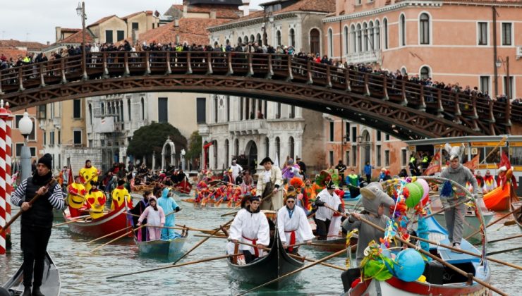 Venedik’e günübirlik gelen turistlerden ücret alınmasına yönelik portal devreye girdi