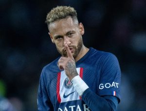Fransız yetkililer, Neymar’ın PSG’ye transfer vergisi skandalı iddialarını soruşturuyor