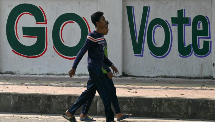 Bangladeş’teki genel seçimi resmi olmayan sonuçlara göre iktidar partisi kazandı