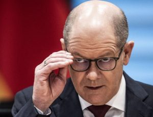 Almanya’da Başbakan Scholz’a destek azalıyor