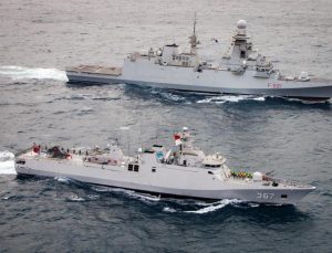 Avrupa Birliği Kızıldeniz’e üç savaş gemisi göndermeyi planlıyor