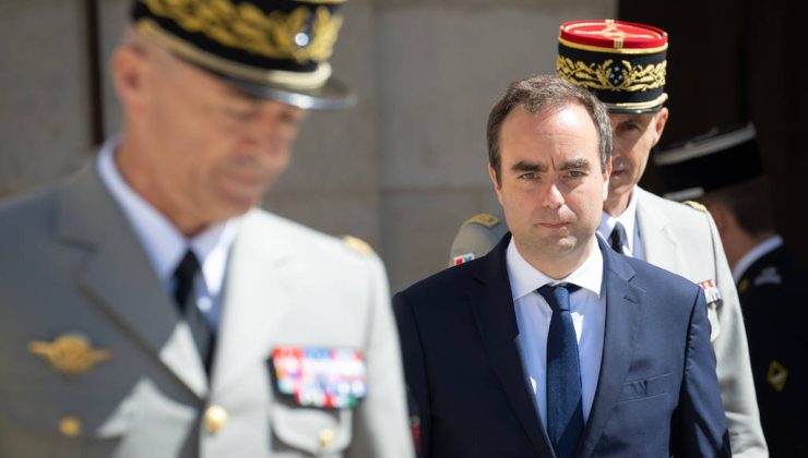 Fransa Savunma Bakanı: Paris, vatandaşlarının Ukrayna’da savaşmasını yasaklayamaz