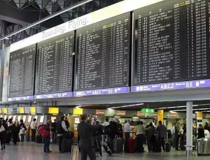 Almanya havalimanlarında 25 bin çalışan greve gidiyor
