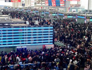 Çin’de Bahar Bayramı’nın ilk gününde 189 milyon kişi yola çıktı
