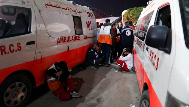 Gazze’de ambulansı hedef alan İsrail güçleri 4 sağlık çalışanını öldürdü