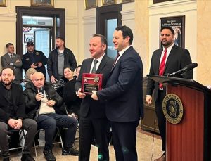 New Jersey eyaletinde “şehrin anahtarı” ilk defa bir Türk’e verildi