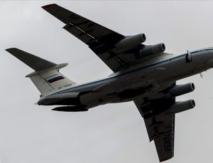 Rusya, Ukraynalı esirleri taşıyan uçağın düştüğünü duyurdu