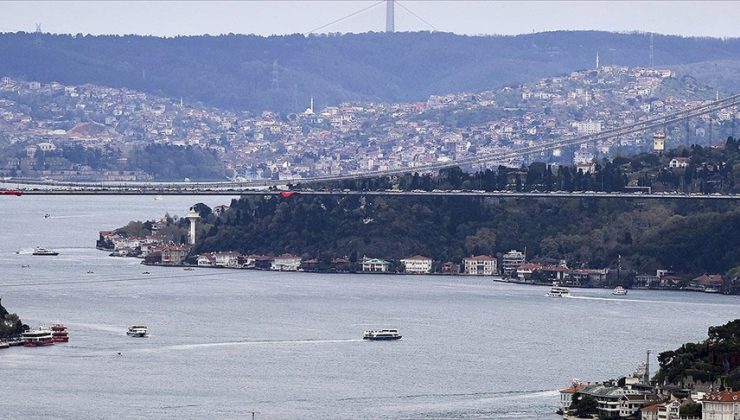 İstanbul Boğazı’nda gemi trafiği yeniden açıldı