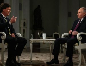 Kremlin, Carlson’un Putin’le röportajını değerlendirdi