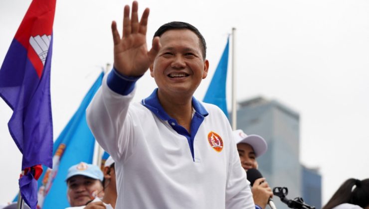 Kamboçya’da Başbakan küçük kardeşini Başbakan Yardımcısı olarak atadı